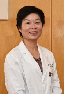 Professor Dora Kwong Lai-wan, Clinical Professor of Department of Clinical Oncology, Li Ka Shing Faculty of Medicine, HKU points out that the T cell immunotherapy treatment demonstrated promising clinical responses in patients with nasopharyngeal cancer.